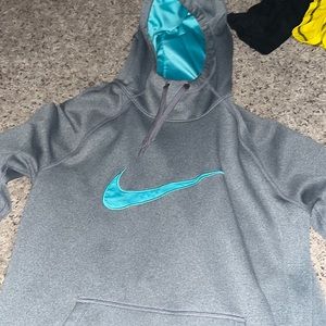 Nike sweatshirt.
